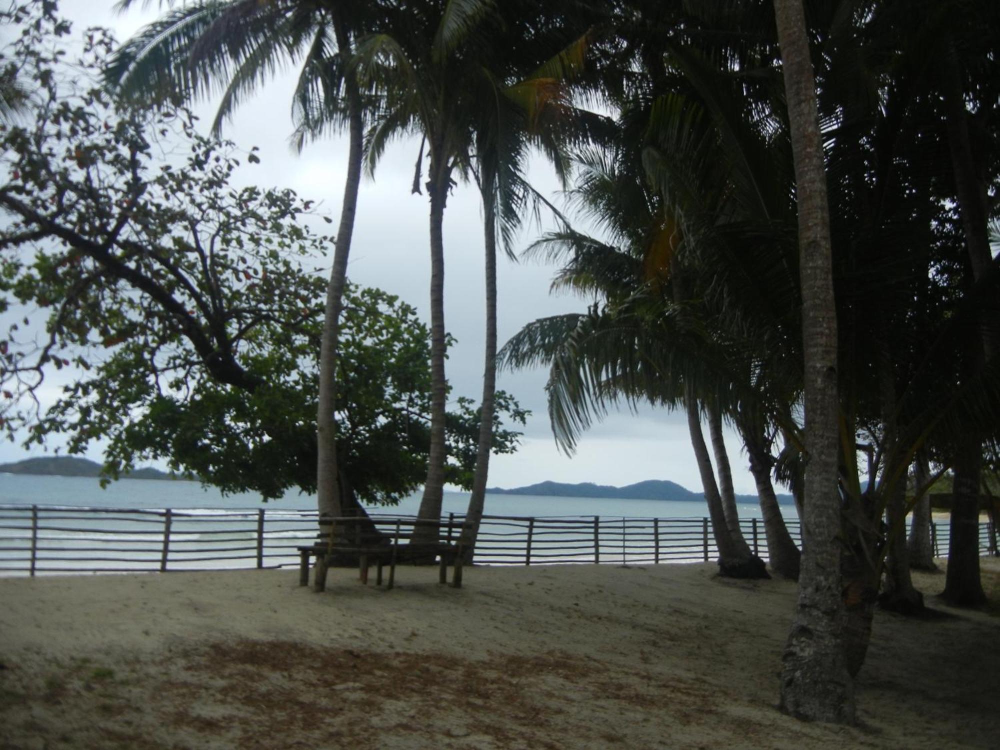 Playa Encantada Beach Resort El Nido Quarto foto